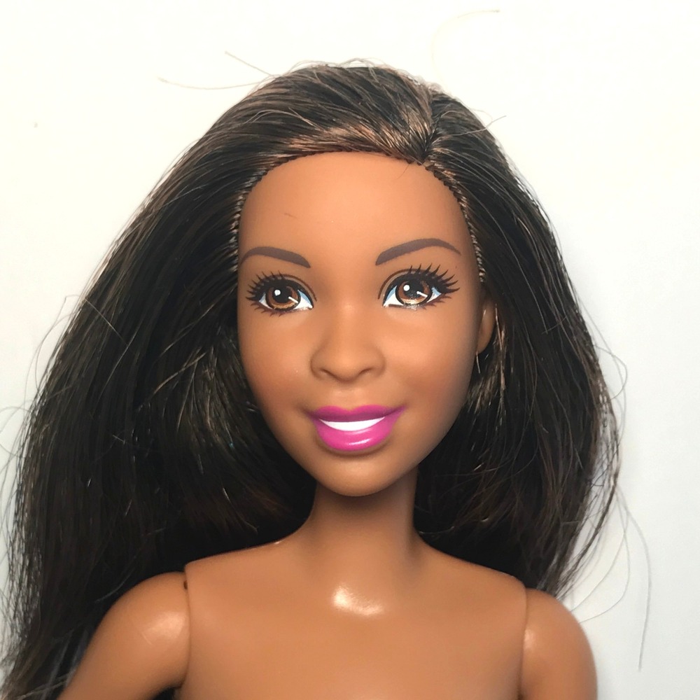 Nude Barbie 2016 You Can Be Career Shopper African American Desiree FCH77 Doll
